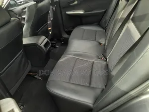 Toyota Camry SE V6 4dr Sedan (3.5L 6cyl 6A) 2012 Black