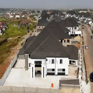 7bdrm Duplex in Lokogoma for sale