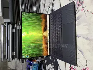 Laptop Dell Precision 5470 32GB Intel Core i9 SSD 1T