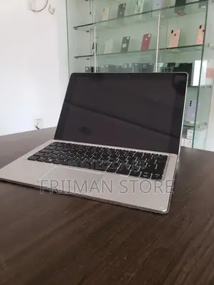 Laptop HP Elite X2 G8 4GB Intel Core i3 SSD 128GB