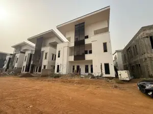 5bdrm Duplex in Wuye for sale