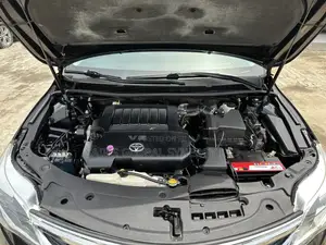 Toyota Avalon XLE Premium Sedan FWD (3.5L 6cyl 6A) 2013 Black