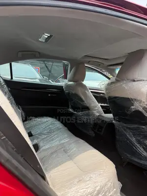 Lexus ES 2016 Red