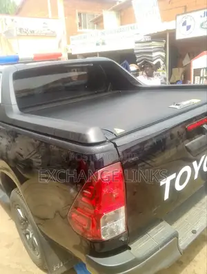 Toyota Hilux Booth Cover New Model