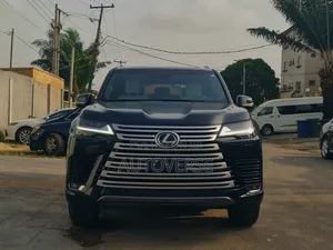 Lexus LX LX 600 2023 Black