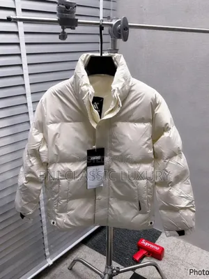 Best Quality Luxury Cargo Jacket Well Banded Package