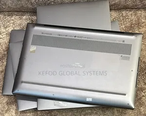 Laptop Dell Precision 5570 32GB Intel Core i7 SSD 512GB