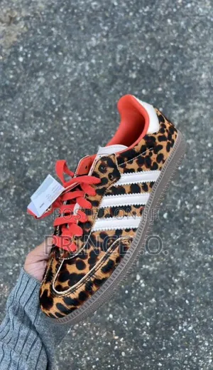 Samba Sneakers