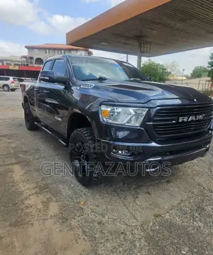 Dodge RAM 1500 5.7 Petrol AWD 2022 Blue