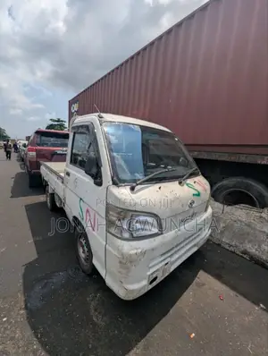 Daihatsu Hijet Mini Truck 2015 White