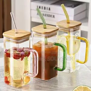 Square Glass Cup With Bamboo Cover and Straw
