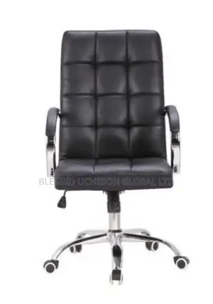 Generic High Back Leather Executive Office Swivel Chair - Black.
