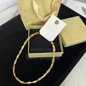 Stainless Steel Necklace Gift Pack Quality Necklace No Color Fading