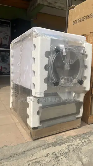 Bach Ice Cream Machine