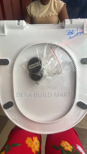 Universal Soft Close Toilet Seat