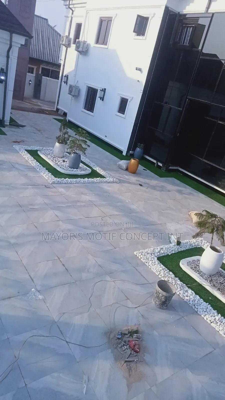 Compound Floor Tile