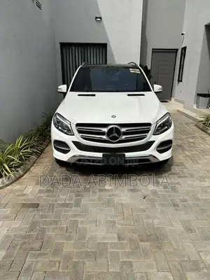 Mercedes-Benz GLE-Class GLE 350d 4MATIC 2016 White