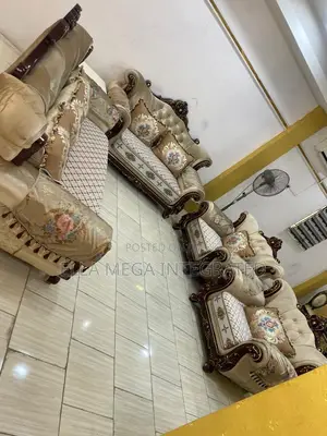 Beautiful Royal Sofa Set