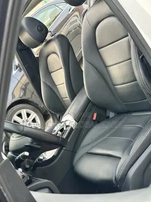Mercedes-Benz C300 2016 White