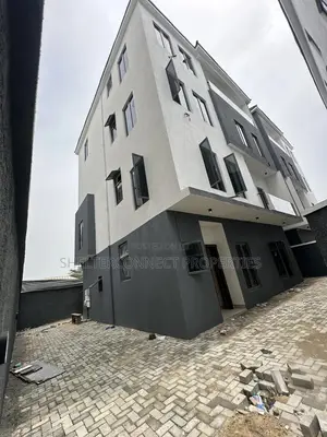 6bdrm Duplex in Lekki Phase 1 for sale