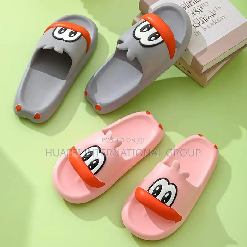 Cartoon Duck Slippers