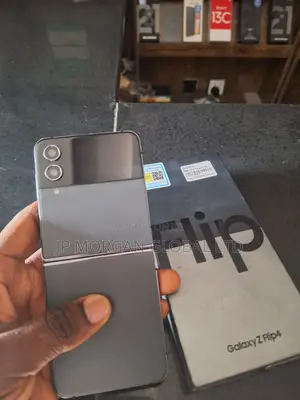 Samsung Galaxy Z Flip4 256 GB