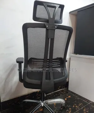 Professional Office Chair – Ideal for Office Work,Meetings and Gaming.