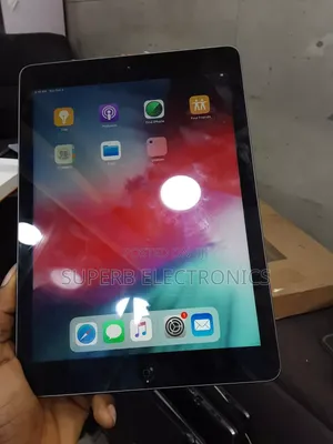 Apple iPad Air 16 GB Silver
