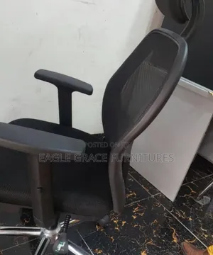 Modern Executive Office Chair With Back Recline Function, Adjustable