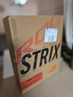 New Laptop Asus ROG Strix G16 G614 32GB AMD Ryzen 9 SSD 1T