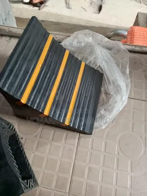 Rubber Wheel Chock,