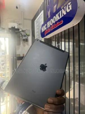 Apple iPad 10.2 (2020) 32 GB Gray