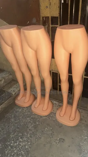 Female Plastic Waist Half Mannequin