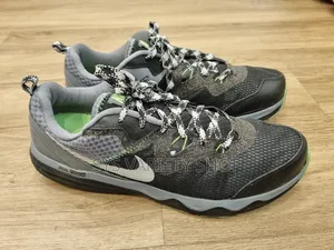 Nike Fitsole Men's Sneakers