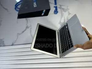 Laptop Apple MacBook Air 2017 8GB Intel Core i5 SSD 128GB