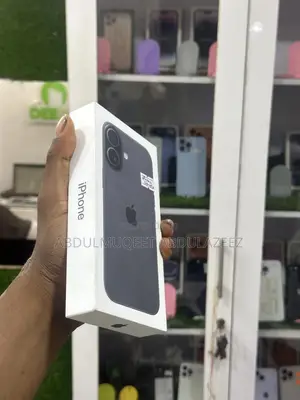 New Apple iPhone 17 256 GB Black