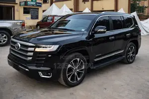 Toyota Land Cruiser Now Available for Hiring