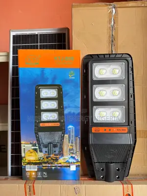 Best Quality Standard 400w KTJ Solar Street Light
