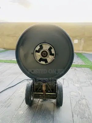 Scrubber Machine With Operator