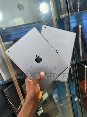 Apple iPad Air 16 GB Silver