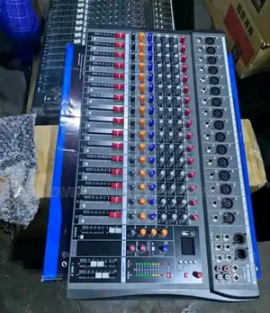 Yamaha 16 Channel Professional Audio Mixer