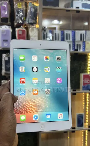 Apple iPad mini 1 64 GB Silver
