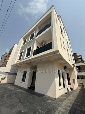 5bdrm Duplex in Lekki Phase 1 for sale