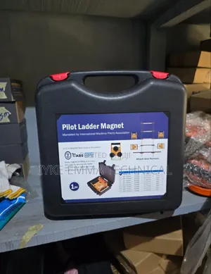 Pilot Ladder Magnet