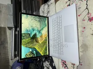 Laptop Microsoft Surface Book 2 16GB Intel Core i7 SSD 512GB
