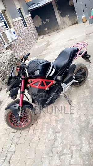 Motorcycle 2023 Red