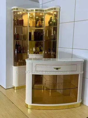 Executive 3faces Wine Bar With Front Canter