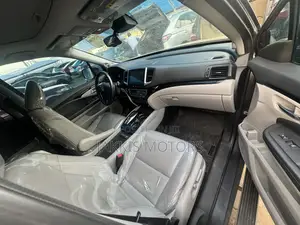 Honda Pilot 2018 Gray