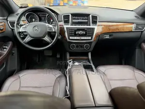 Mercedes-Benz M Class ML350 4MATIC 4dr SUV AWD (3.5L 6cyl 7A) 2014
