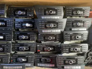 204 Mercedes Benz Radio